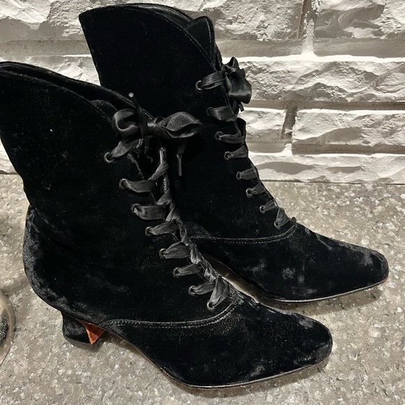Black Velvet Lace Up Granny Boots 
